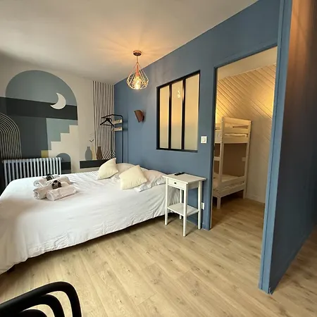 De La Baie 圣让莱托马