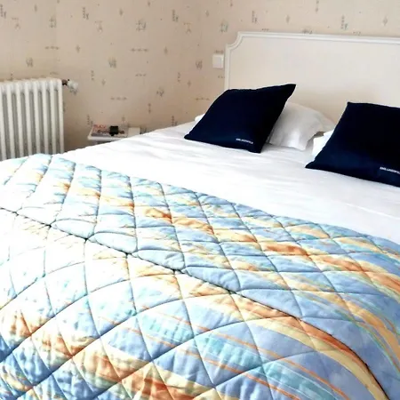 酒店 De La Baie 圣让莱托马