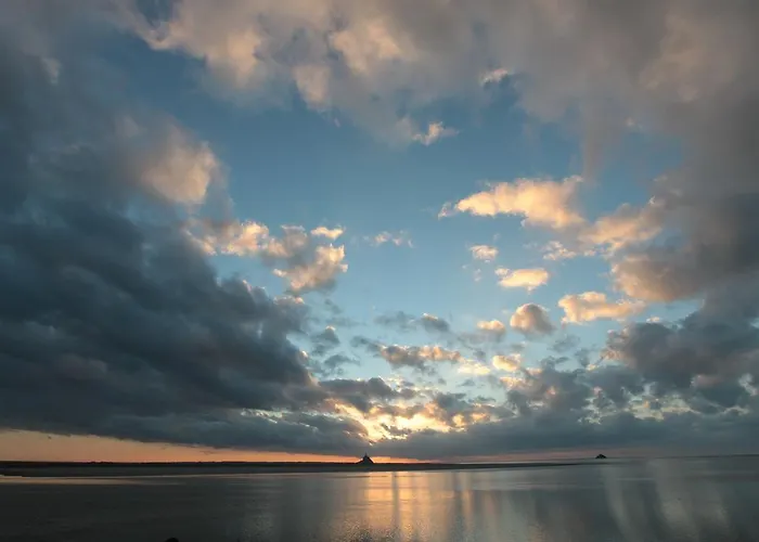 De La Baie Saint-Jean-le-Thomas