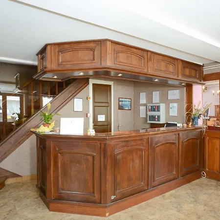 Appart Hotel De La Baie 2* Saint-Jean-le-Thomas