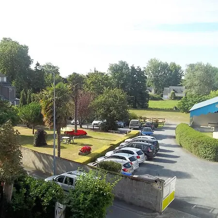 Des Bains Saint-Jean-le-Thomas
