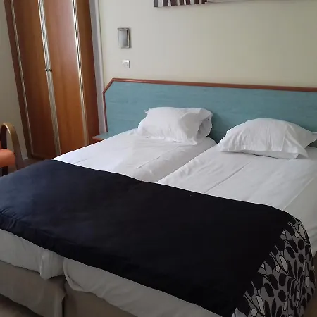 Des Bains Szálloda