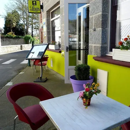 De La Baie Saint-Jean-le-Thomas