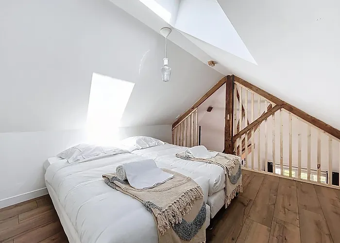 De La Baie 2* 생-장-르-토마